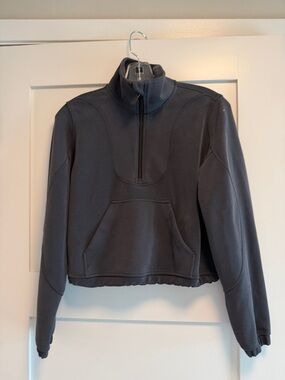 lululemon athletica charcoal gray cropped Softstreme zip-up pullover